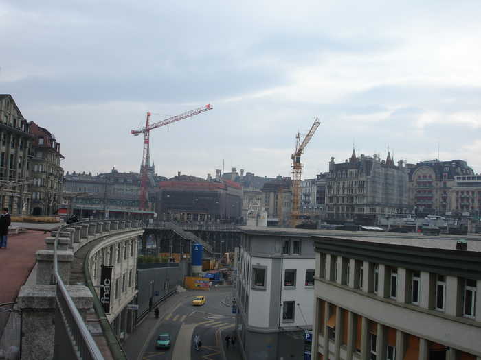 Lausanne, Cranes